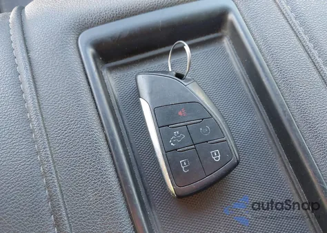 2022 Chevrolet Silverado 1500 4Wd Short Bed Rst from USA, damaged, VIN 3GCUDEET4NG549144